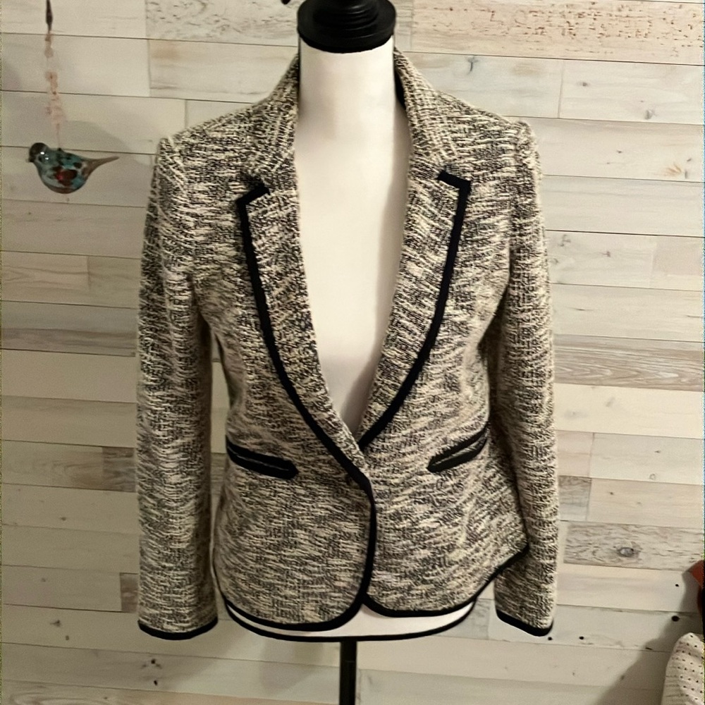 Cartonnier Jacket Size Medium